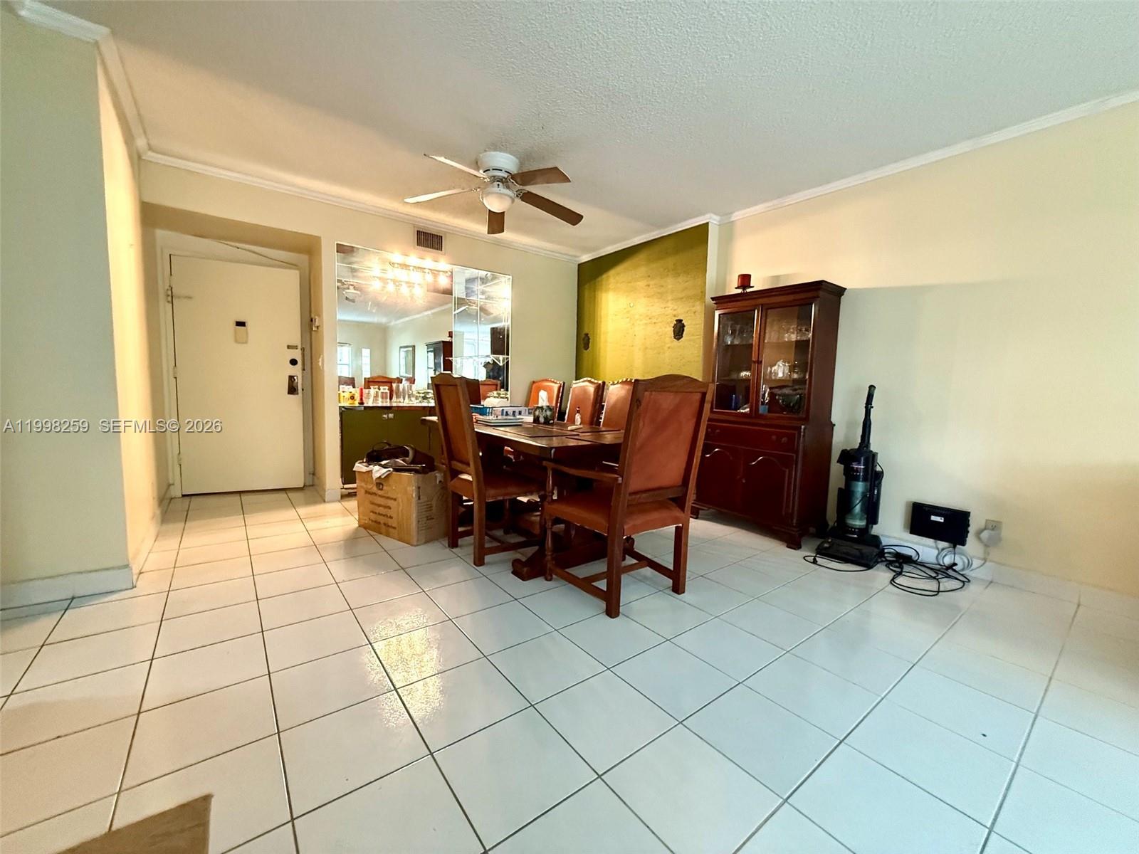 See details 303 2 / 2 1132 sq. ft. $ 2026-04-13 0 Photo