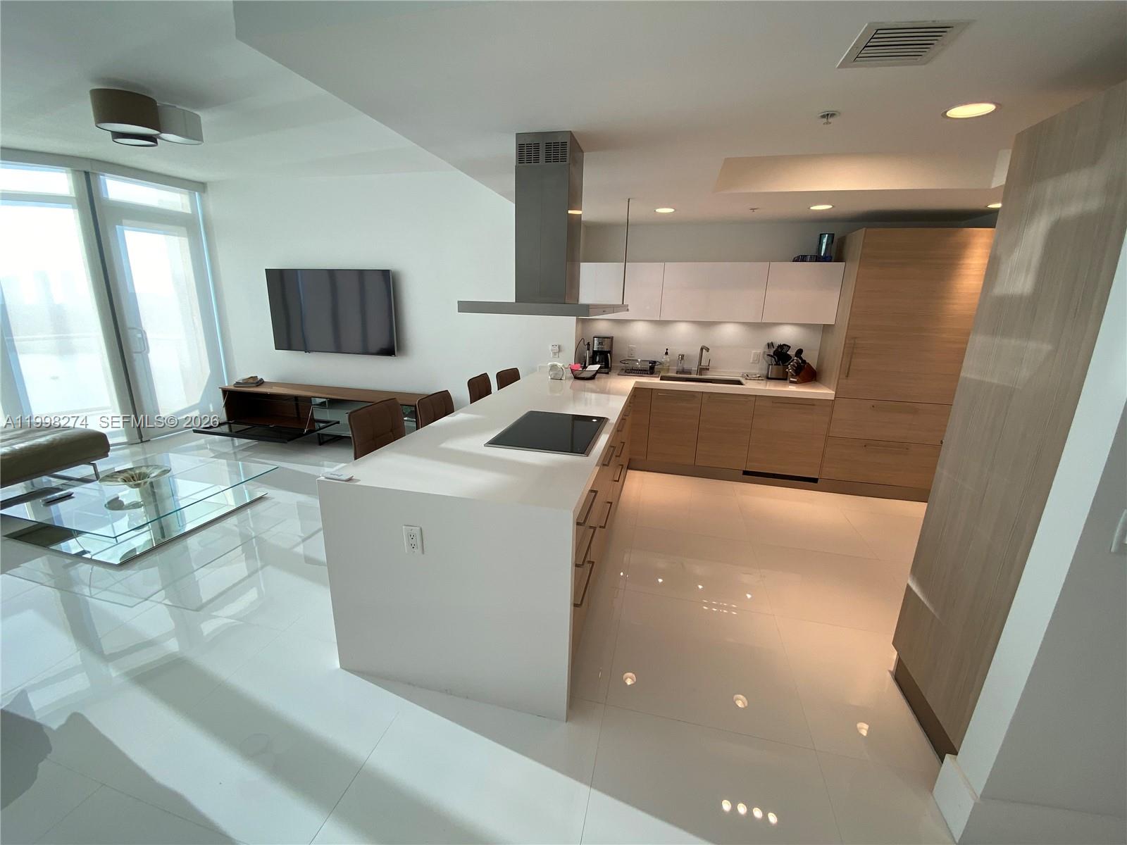 Photo of 17301 Biscayne Blvd  #2311, North Miami Beach, Florida, 33160 - 