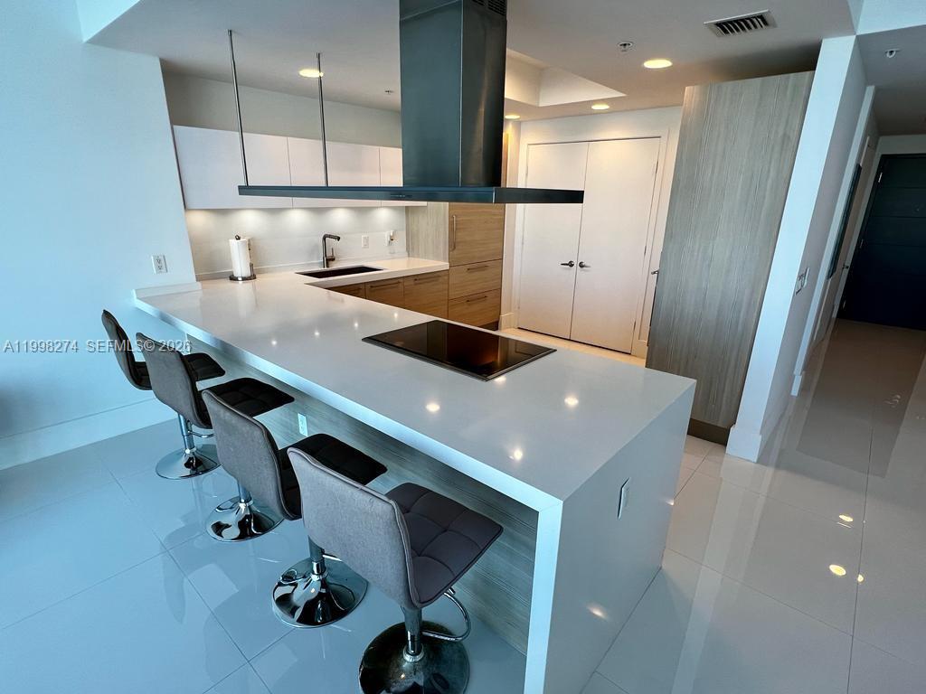 Photo of 17301 Biscayne Blvd  #2311, North Miami Beach, Florida, 33160 - 