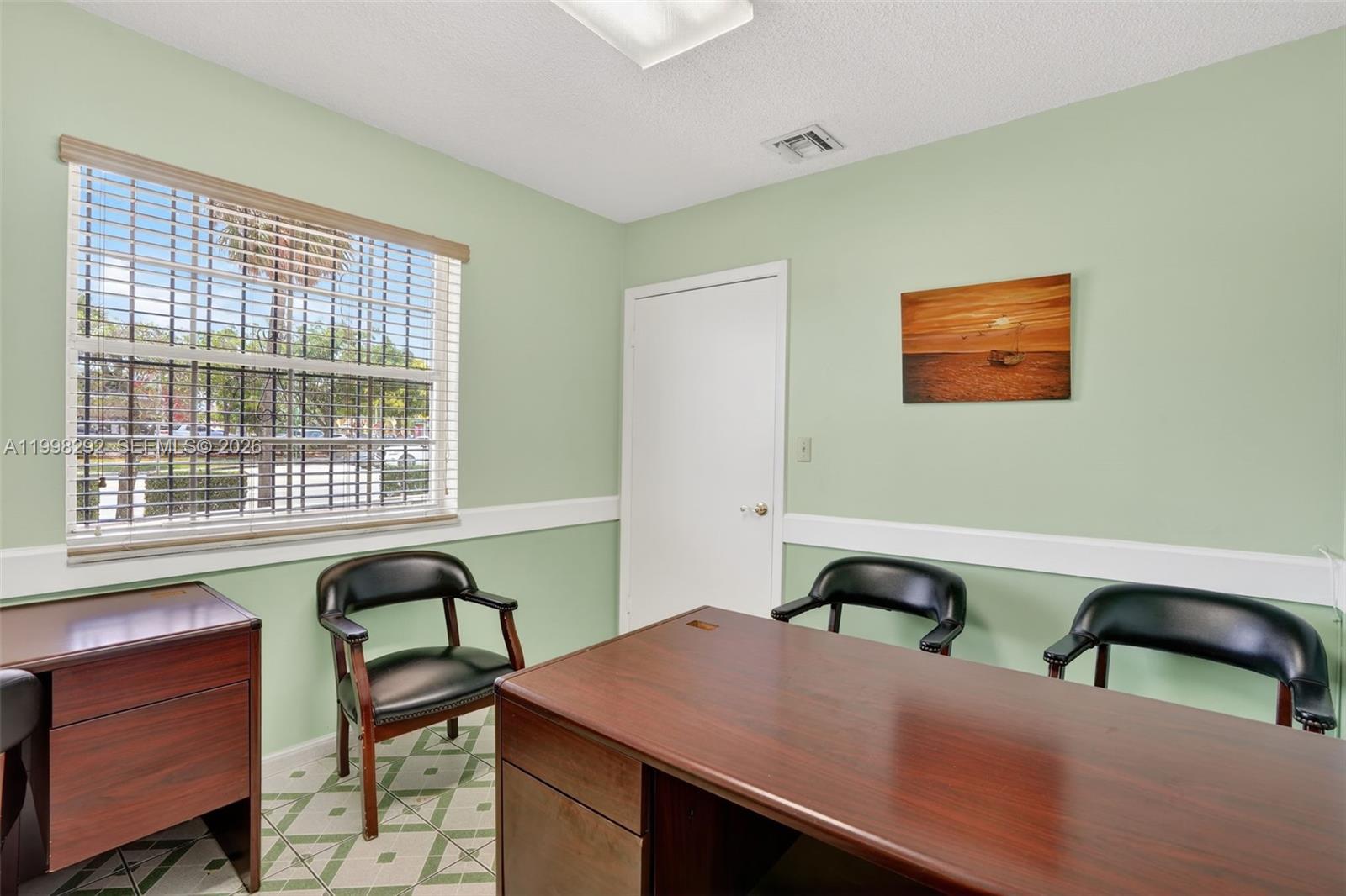   /   sq. ft. $ 2026-04-09 0 Photo