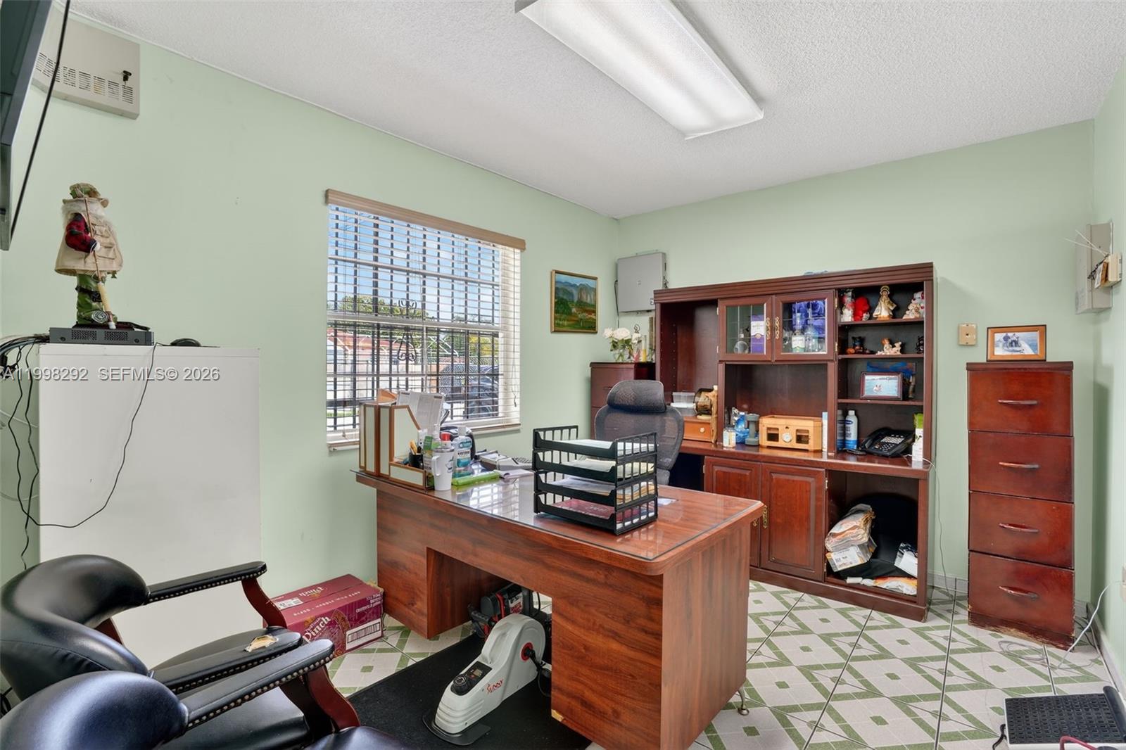   /   sq. ft. $ 2026-04-09 0 Photo