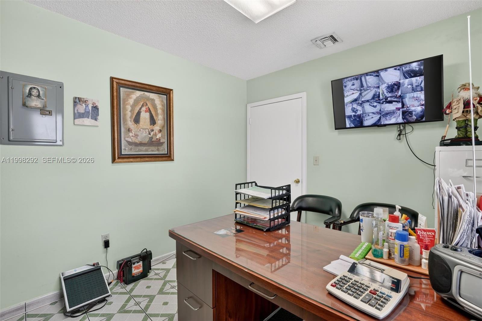   /   sq. ft. $ 2026-04-09 0 Photo