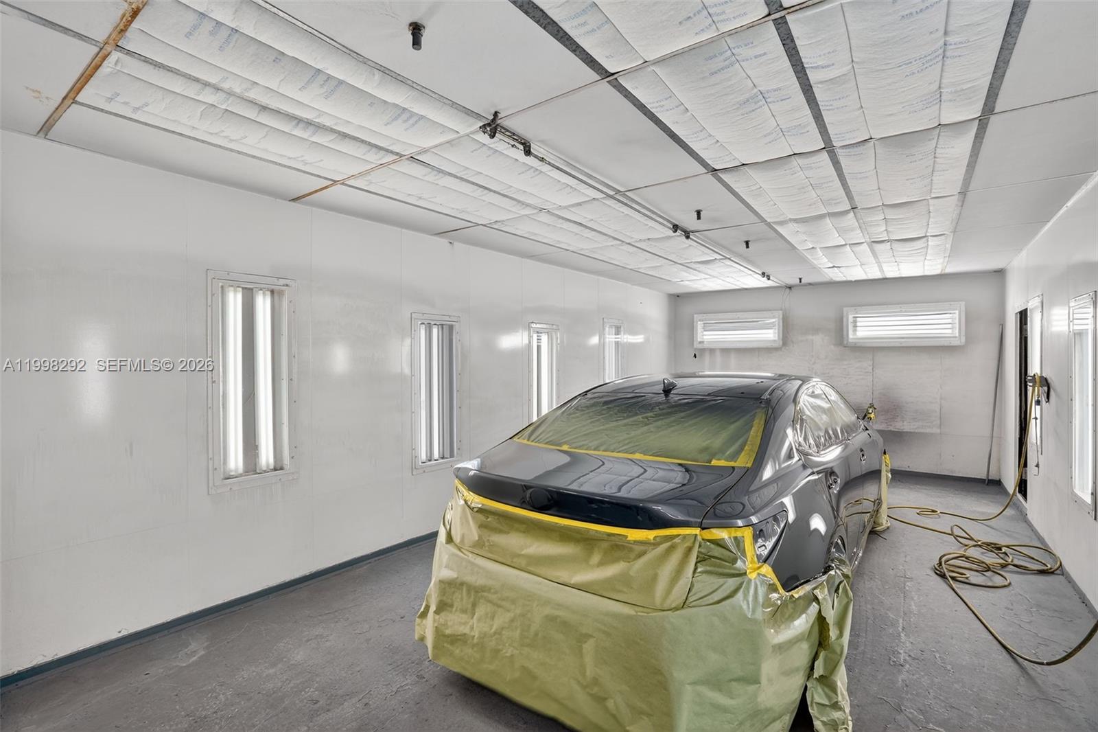   /   sq. ft. $ 2026-04-09 0 Photo