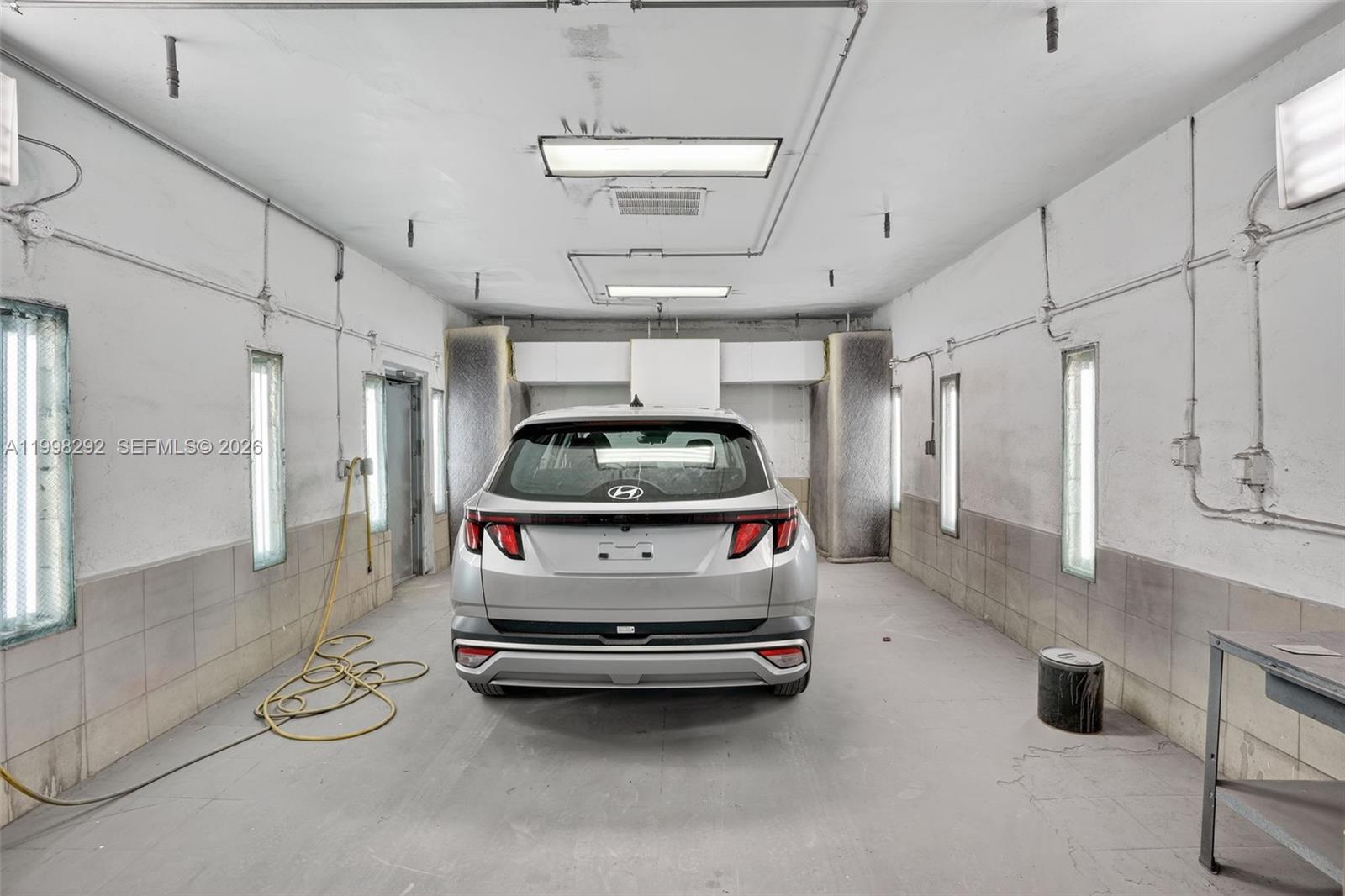   /   sq. ft. $ 2026-04-09 0 Photo