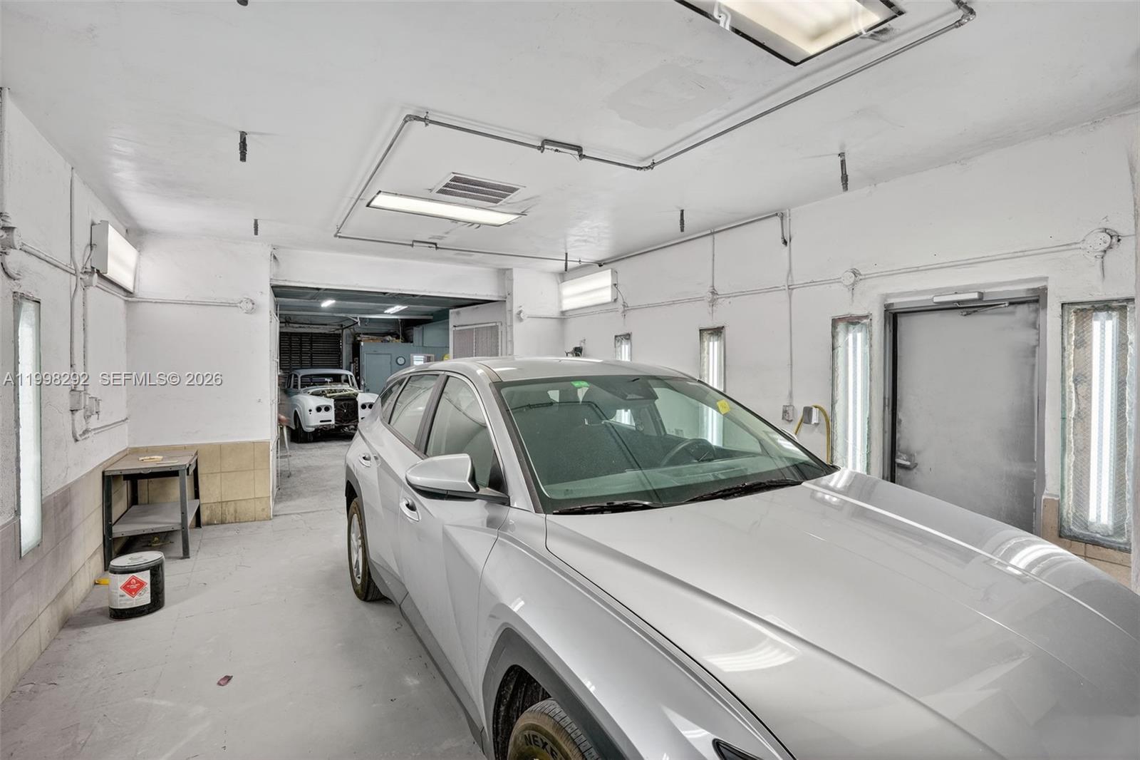   /   sq. ft. $ 2026-04-09 0 Photo