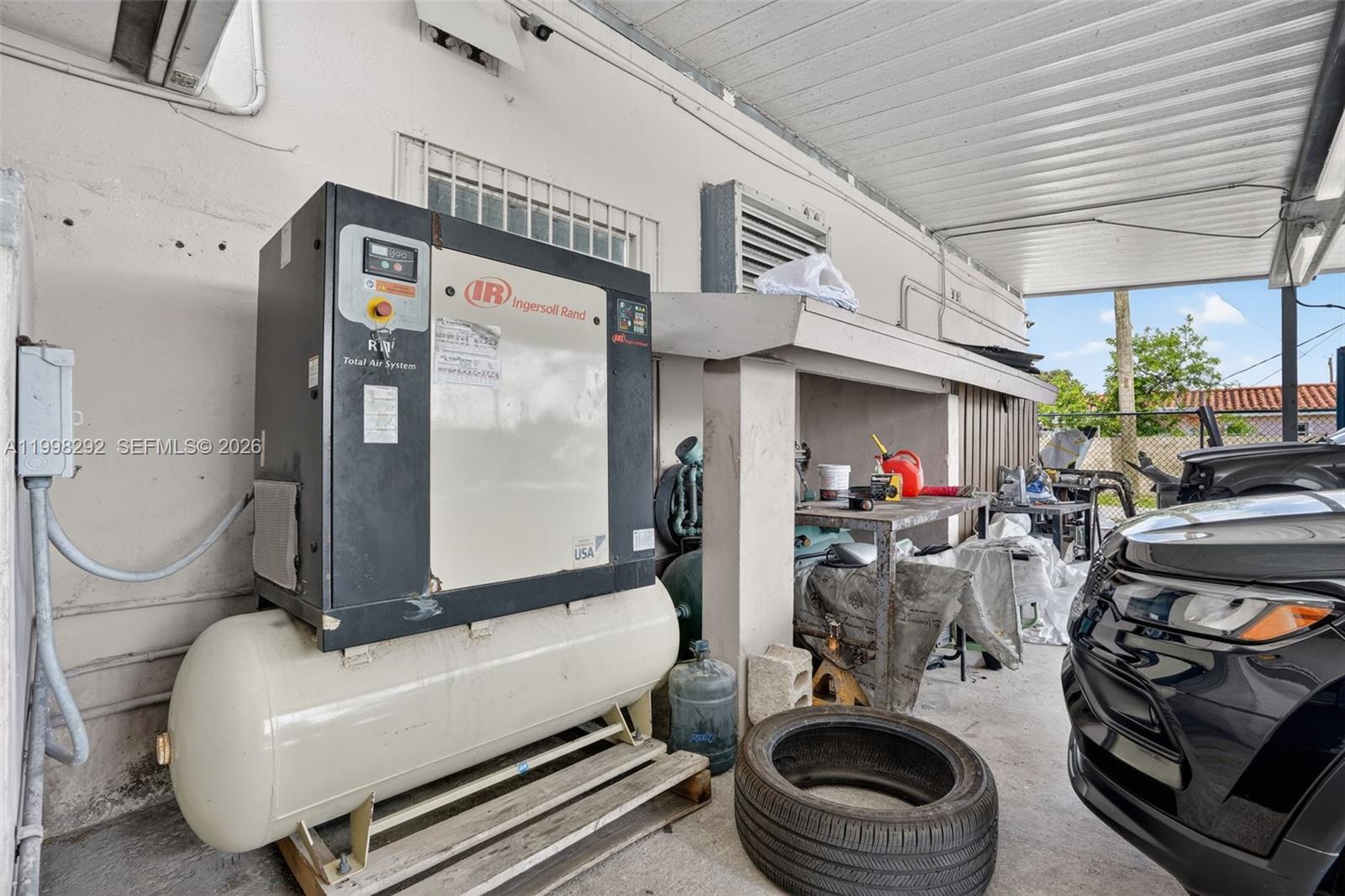   /   sq. ft. $ 2026-04-09 0 Photo