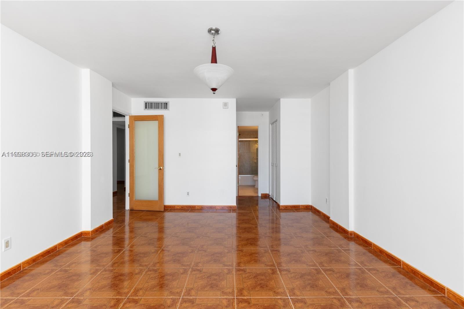 Photo of 1849 Ocean Dr  #1103, Hallandale Beach, Florida, 33009 - 