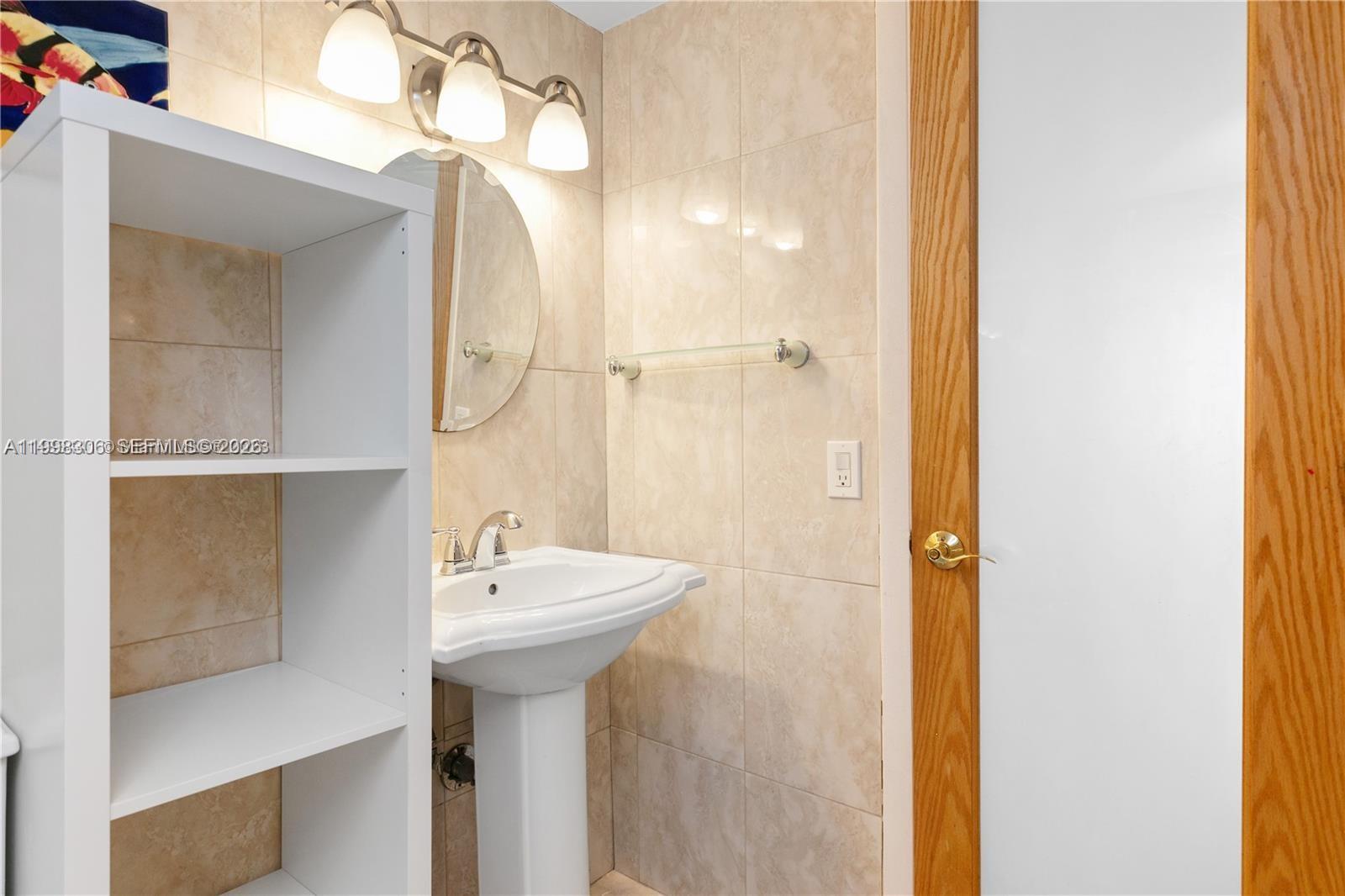 Photo of 1849 Ocean Dr  #1103, Hallandale Beach, Florida, 33009 - 