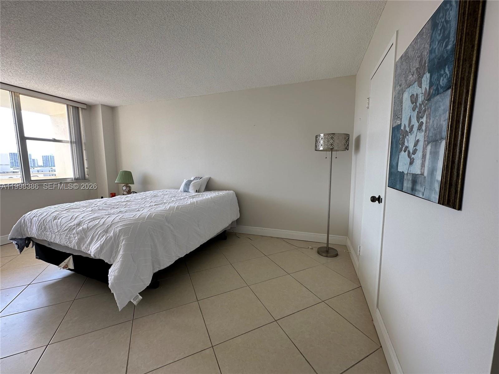 Photo of 3180 Ocean Dr  #621, Hallandale Beach, Florida, 33009 - 