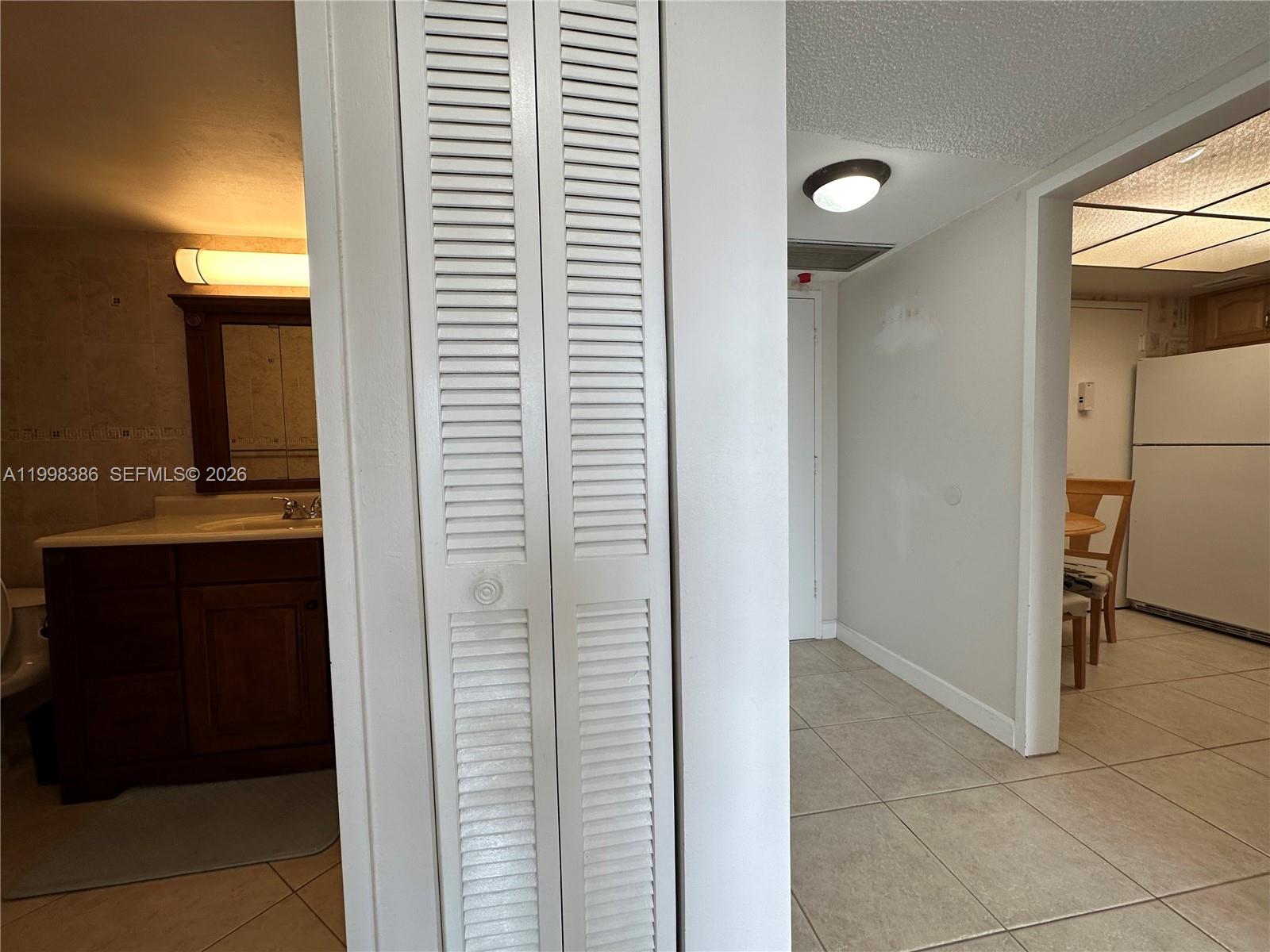 Photo of 3180 Ocean Dr  #621, Hallandale Beach, Florida, 33009 - 