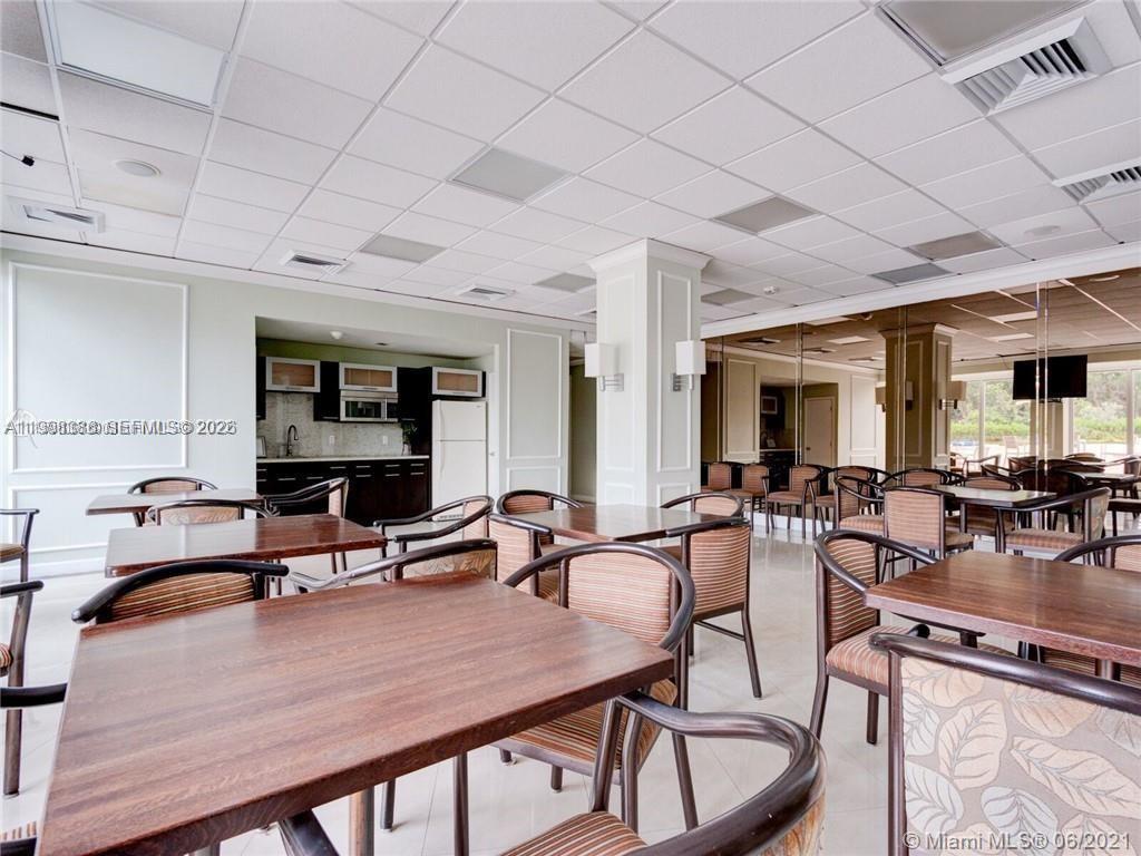 Photo of 3180 Ocean Dr  #621, Hallandale Beach, Florida, 33009 - 