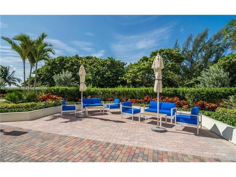 Photo of 3180 Ocean Dr  #621, Hallandale Beach, Florida, 33009 - 