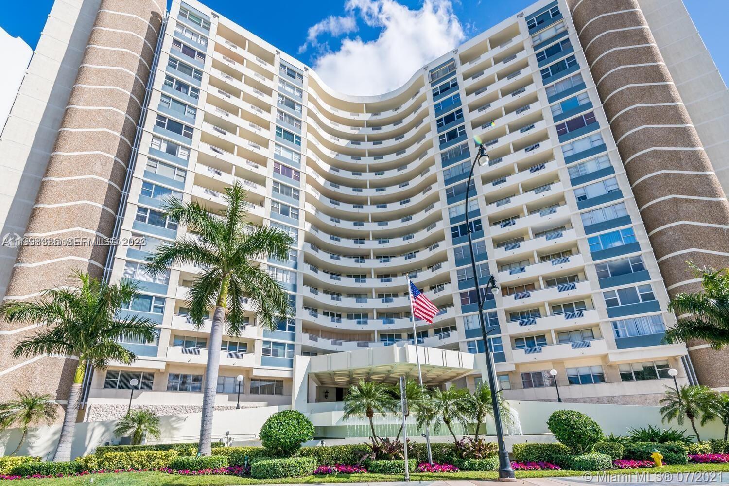 Photo of 3180 Ocean Dr  #621, Hallandale Beach, Florida, 33009 - 