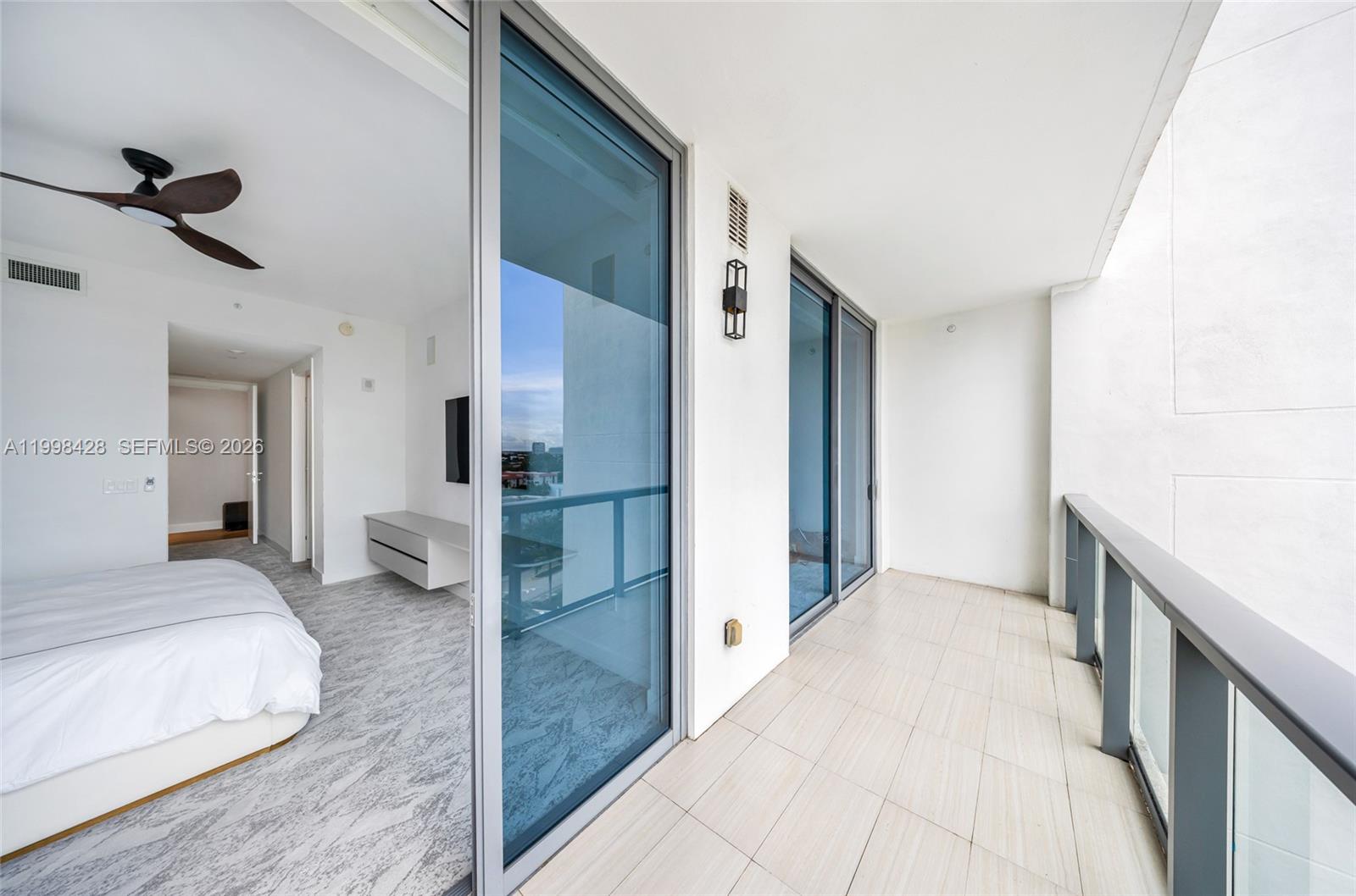 Photo of 3300 188th St  #812, Aventura, Florida, 33180 - 