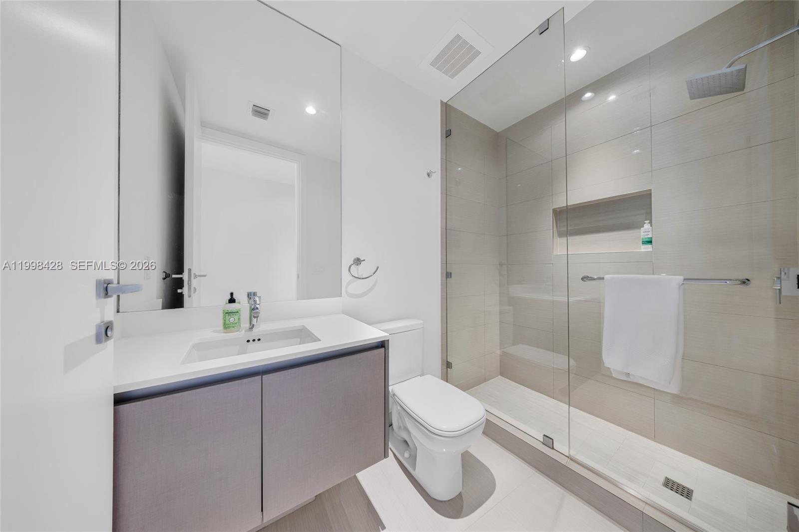 Photo of 3300 188th St  #812, Aventura, Florida, 33180 - 