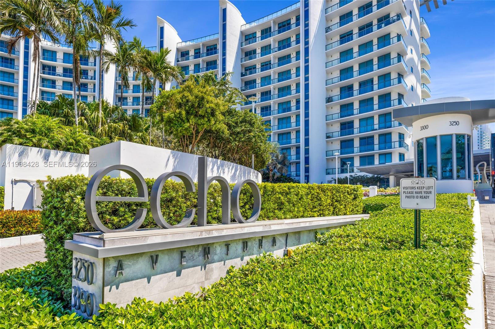 Photo of 3300 188th St  #812, Aventura, Florida, 33180 - 