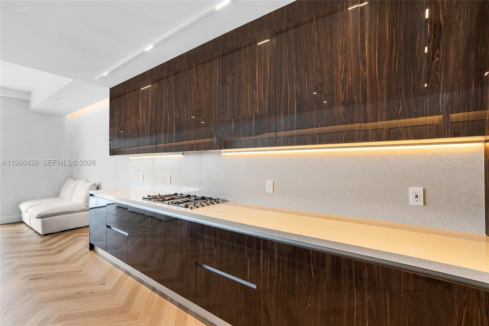 Photo of 3300 188th St  #812, Aventura, Florida, 33180 - 