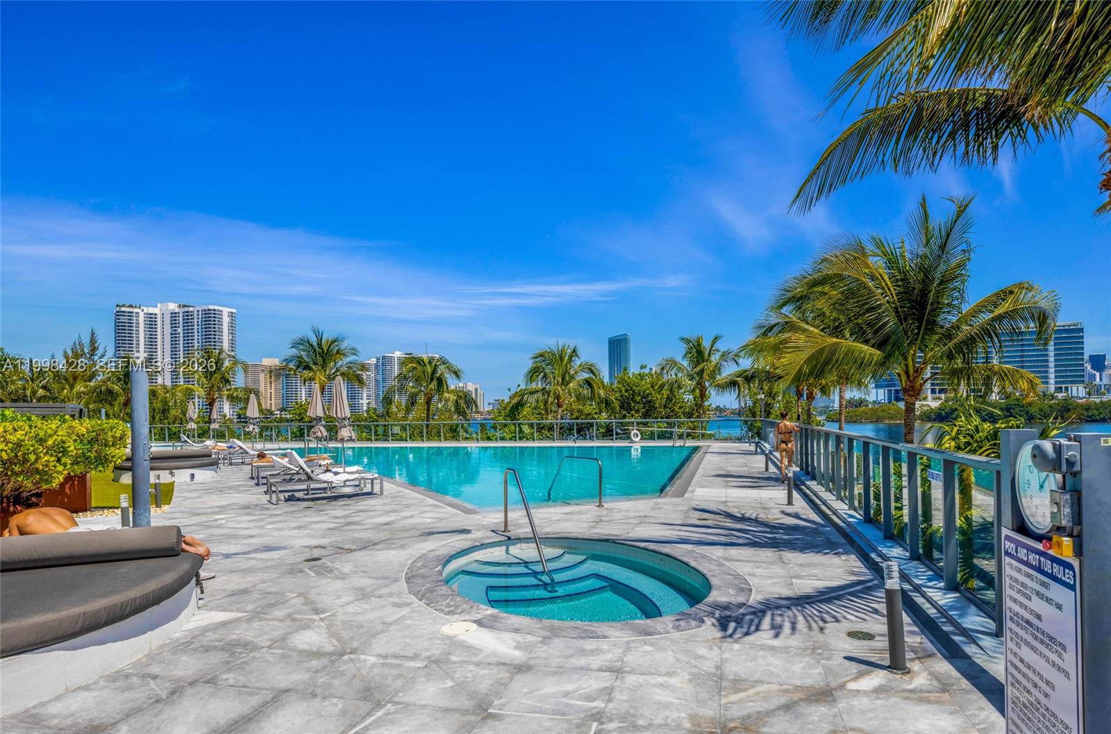 Photo of 3300 188th St  #812, Aventura, Florida, 33180 - 