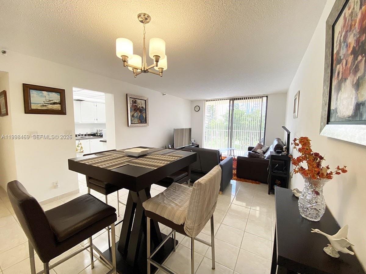 See details 414 1 / 2 896 sq. ft. $ 2026-05-01 0 Photo