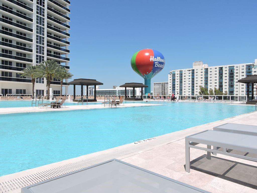 3203 3 / 3 1733 sq. ft. $ 2026-04-21 0 Photo