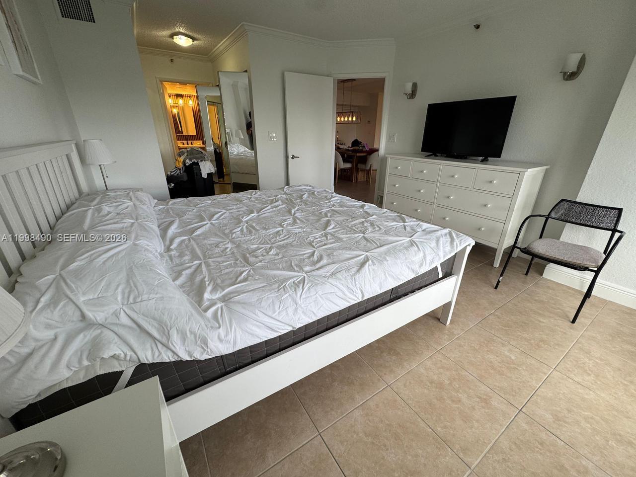 Photo of 3600 Mystic Pointe Dr  #910, Aventura, Florida, 33180 - 