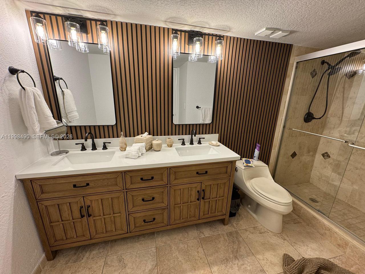 Photo of 3600 Mystic Pointe Dr  #910, Aventura, Florida, 33180 - 