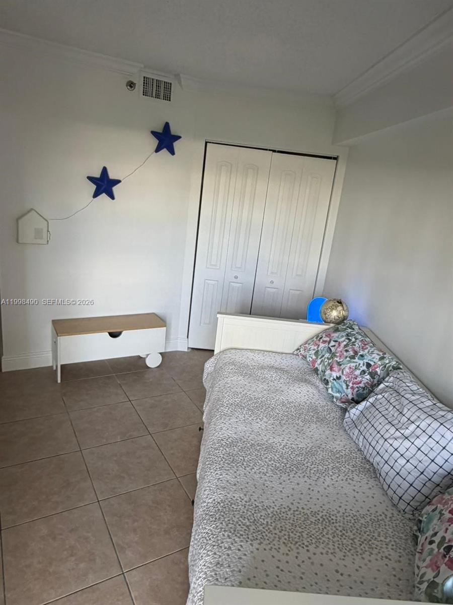 Photo of 3600 Mystic Pointe Dr  #910, Aventura, Florida, 33180 - 