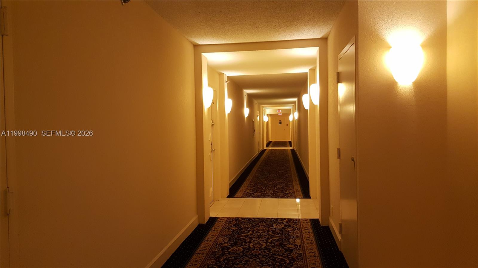 Photo of 3600 Mystic Pointe Dr  #910, Aventura, Florida, 33180 - 