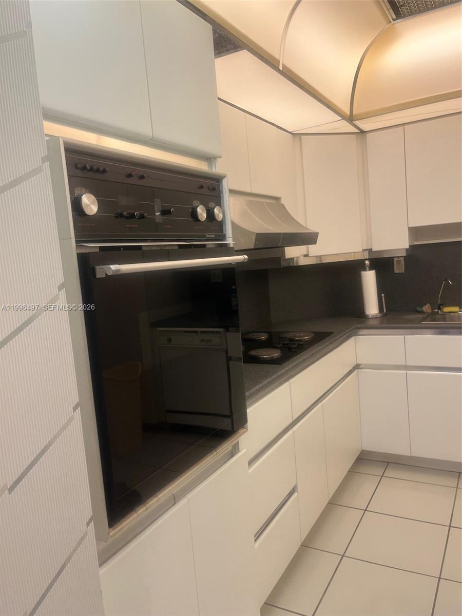 516 3 / 3 1570 sq. ft. $ 2026-04-10 0 Photo