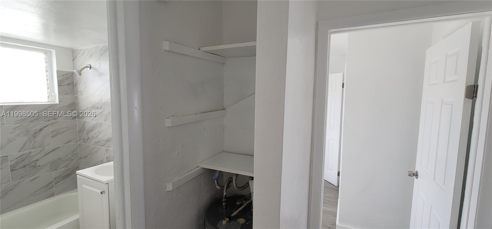   /  9615 sq. ft. $ 2026-04-10 0 Photo