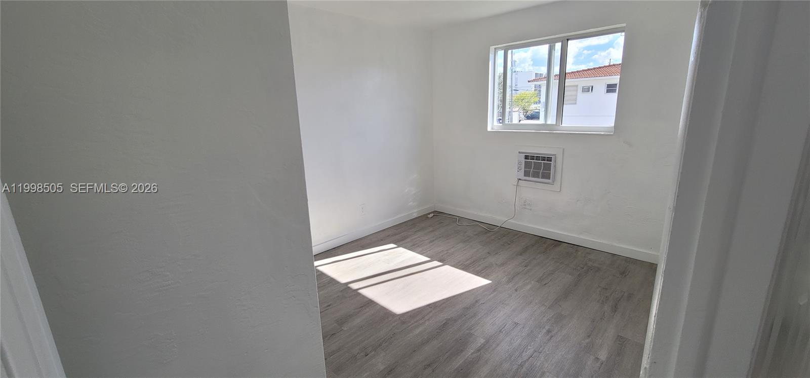   /  9615 sq. ft. $ 2026-04-10 0 Photo