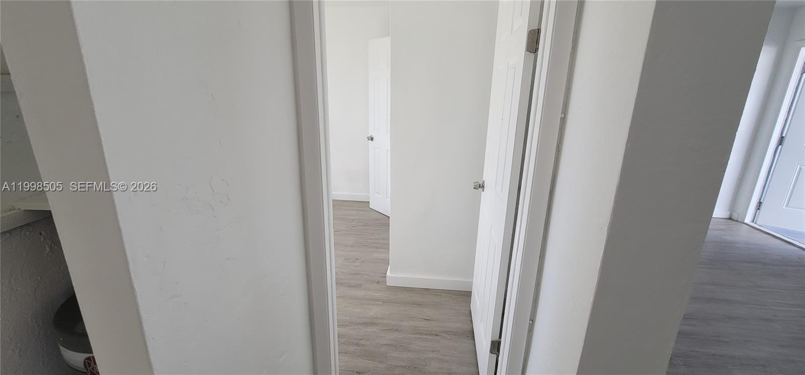   /  9615 sq. ft. $ 2026-04-10 0 Photo