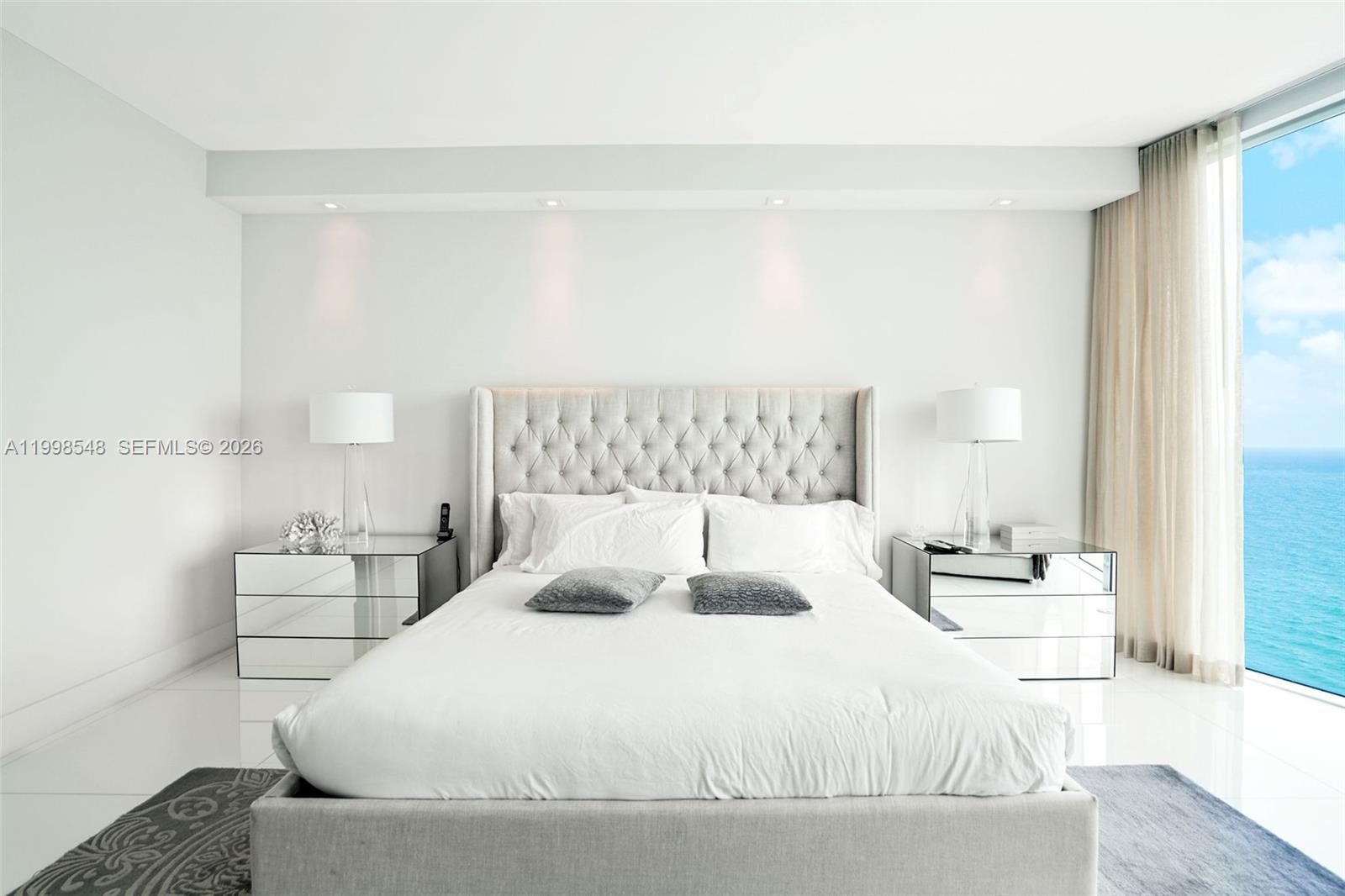 Photo of 2711 Ocean Dr  #2803, Hollywood, Florida, 33019 - 