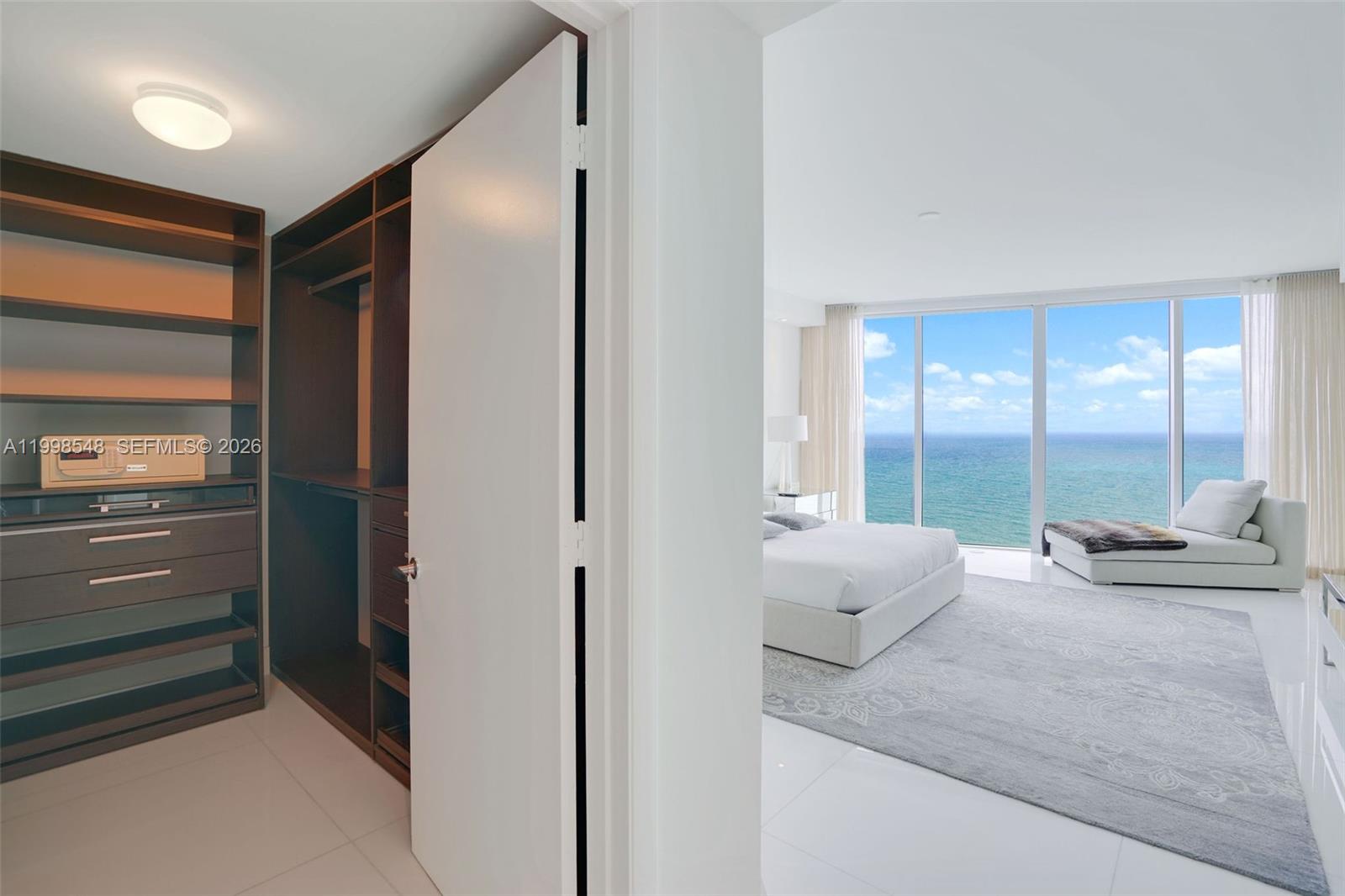 Photo of 2711 Ocean Dr  #2803, Hollywood, Florida, 33019 - 