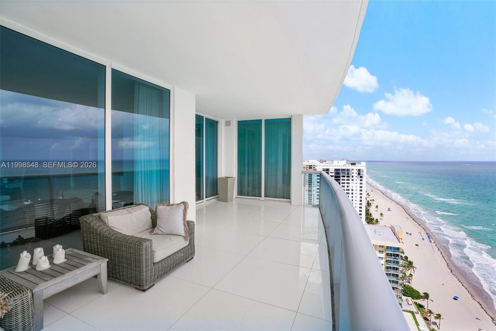 Photo of 2711 Ocean Dr  #2803, Hollywood, Florida, 33019 - 