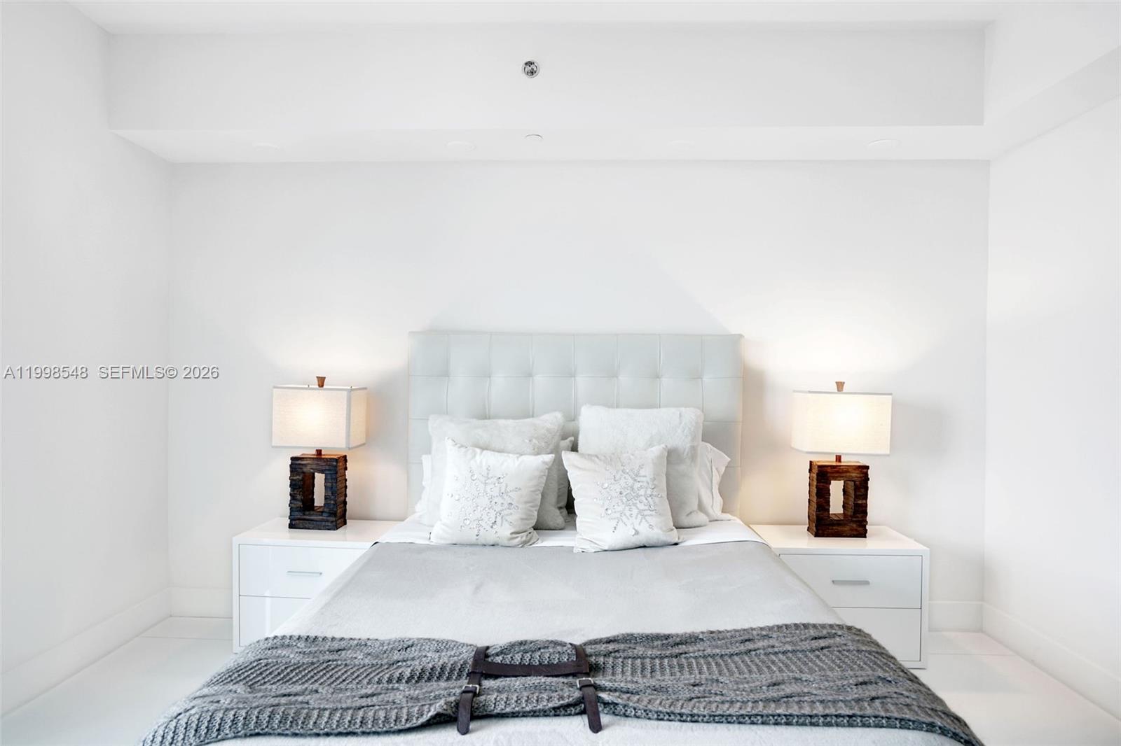 Photo of 2711 Ocean Dr  #2803, Hollywood, Florida, 33019 - 