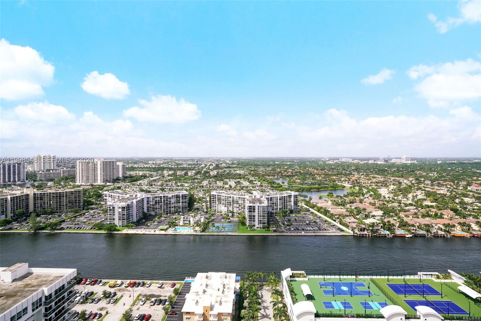 Photo of 2711 Ocean Dr  #2803, Hollywood, Florida, 33019 - 