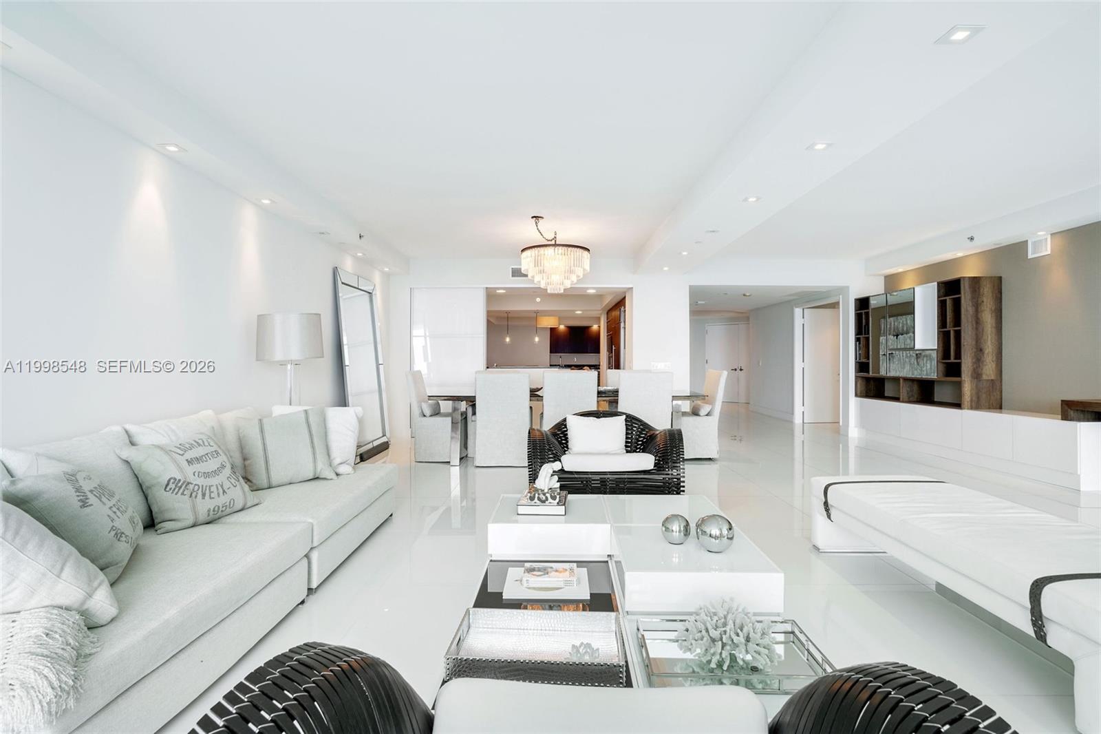 Photo of 2711 Ocean Dr  #2803, Hollywood, Florida, 33019 - 