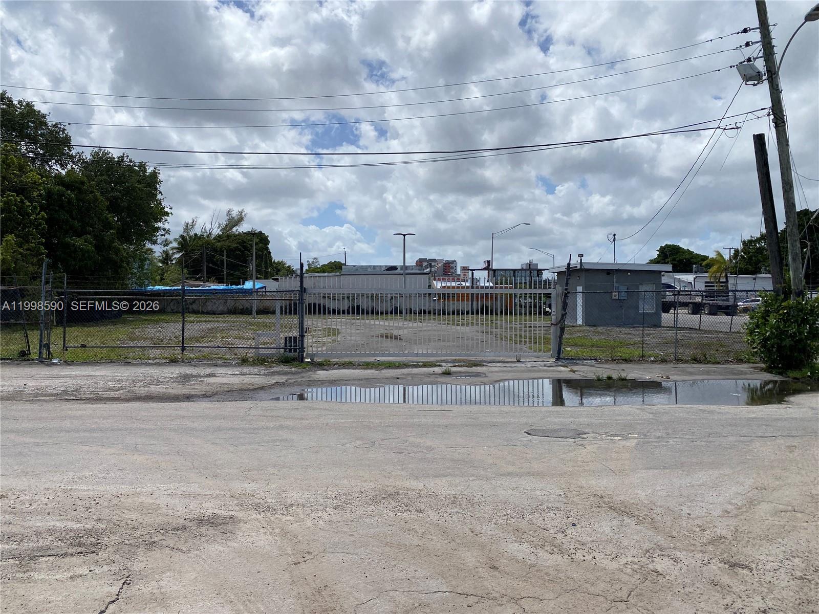   /   sq. ft. $ 2026-04-10 0 Photo