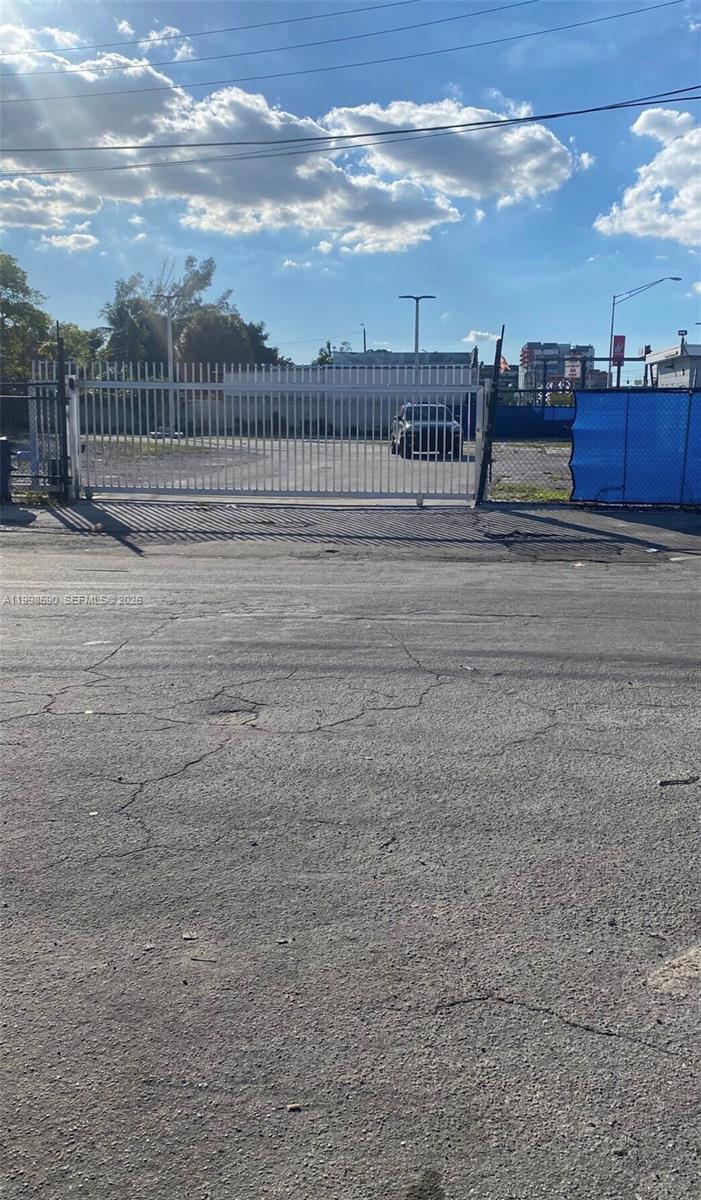   /   sq. ft. $ 2026-04-10 0 Photo