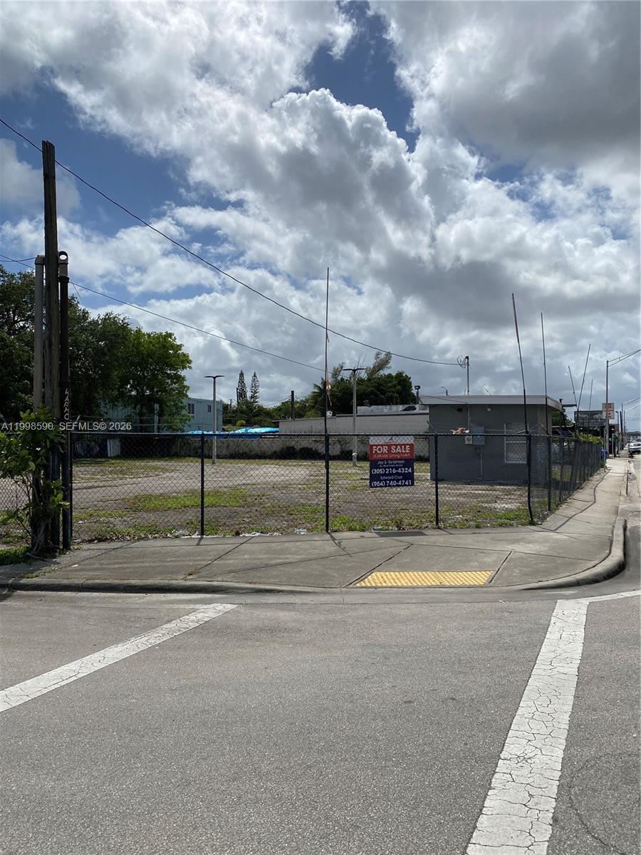   /   sq. ft. $ 2026-04-10 0 Photo