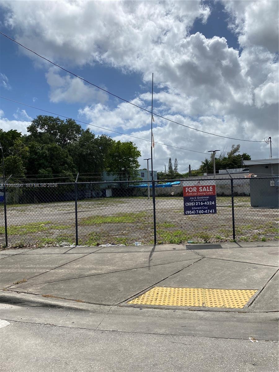   /   sq. ft. $ 2026-04-10 0 Photo