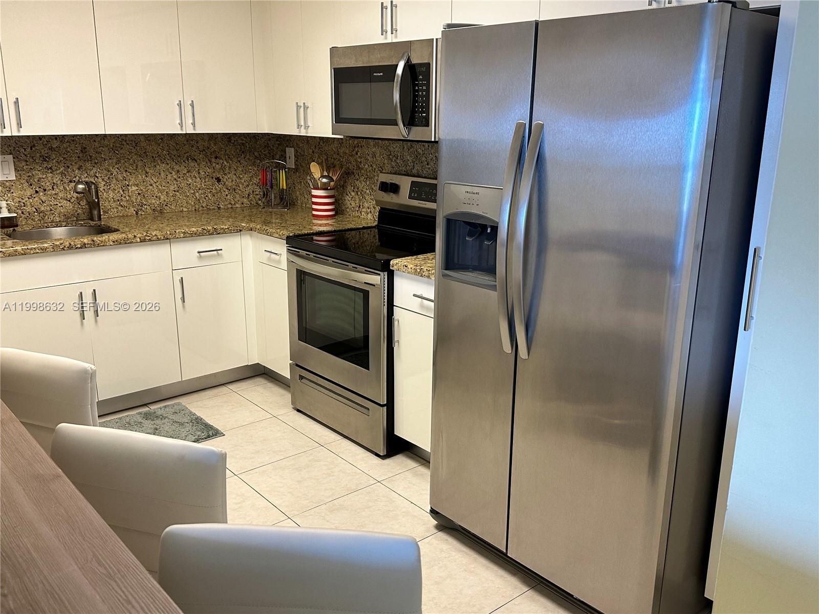 Photo of 3530 Mystic Pointe Dr  #2607, Aventura, Florida, 33180 - 