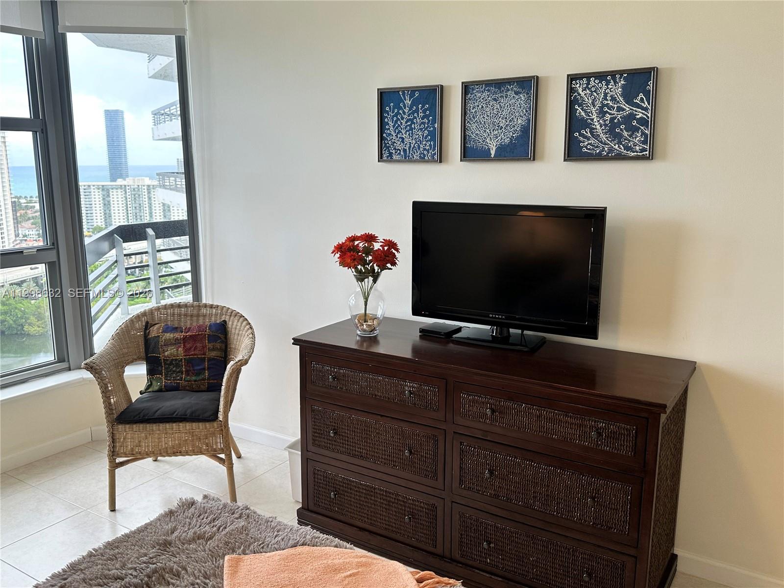 Photo of 3530 Mystic Pointe Dr  #2607, Aventura, Florida, 33180 - 