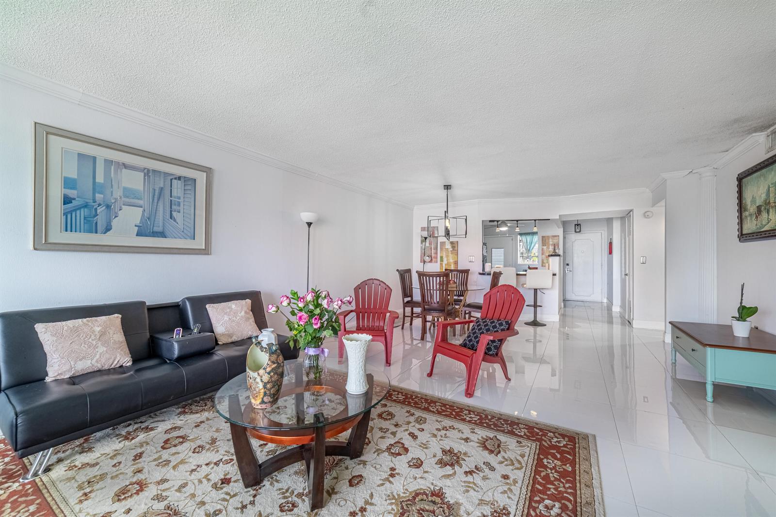 Unit 311 2 / 2 1315 sq. ft. $ 2026-06-17 0 foto