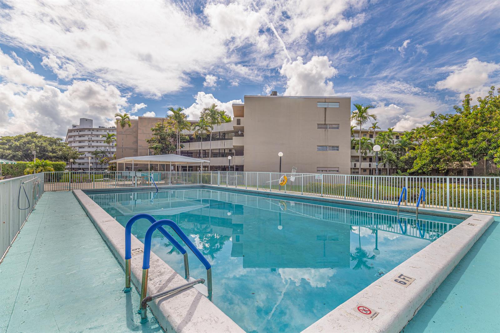 Unit 311 2 / 2 1315 sq. ft. $ 2026-06-17 0 foto