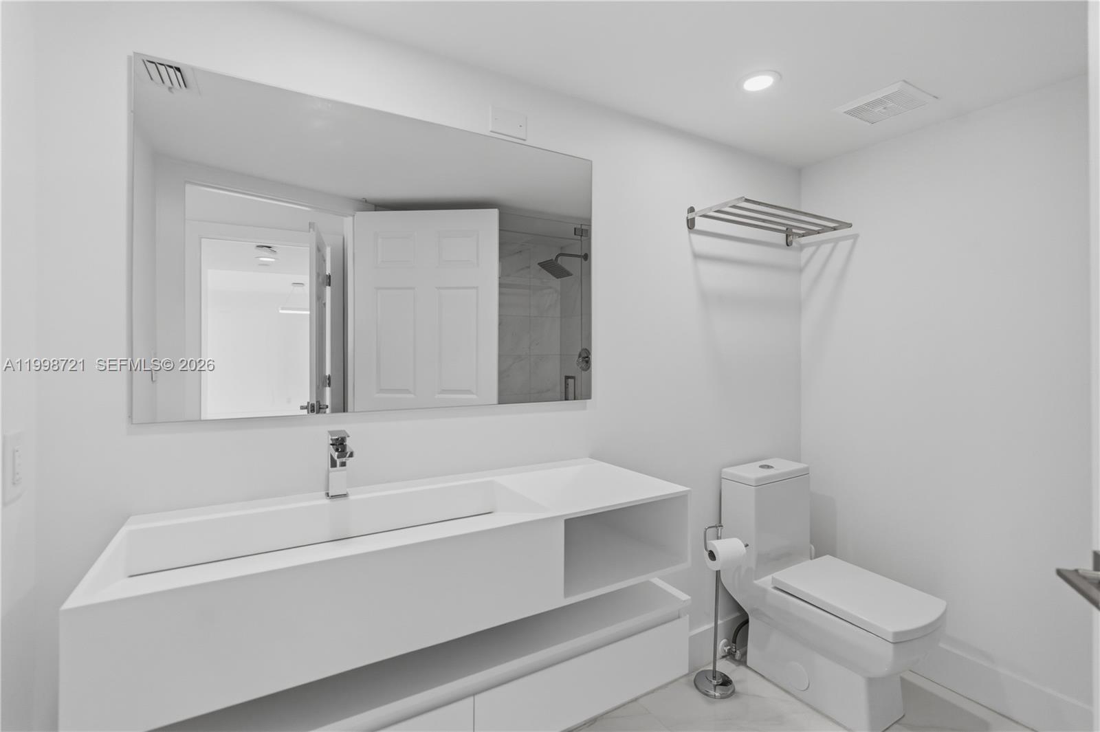 Photo of 19101 36th Ct  #1811, Aventura, Florida, 33180 - 