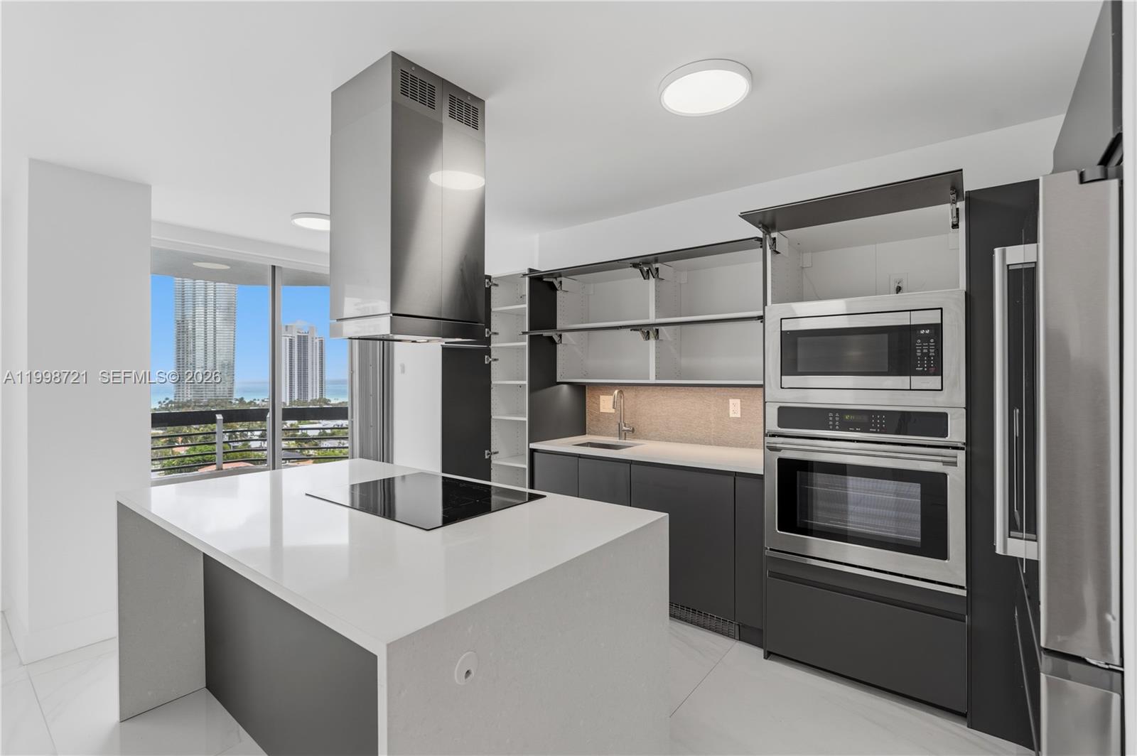 Photo of 19101 36th Ct  #1811, Aventura, Florida, 33180 - 