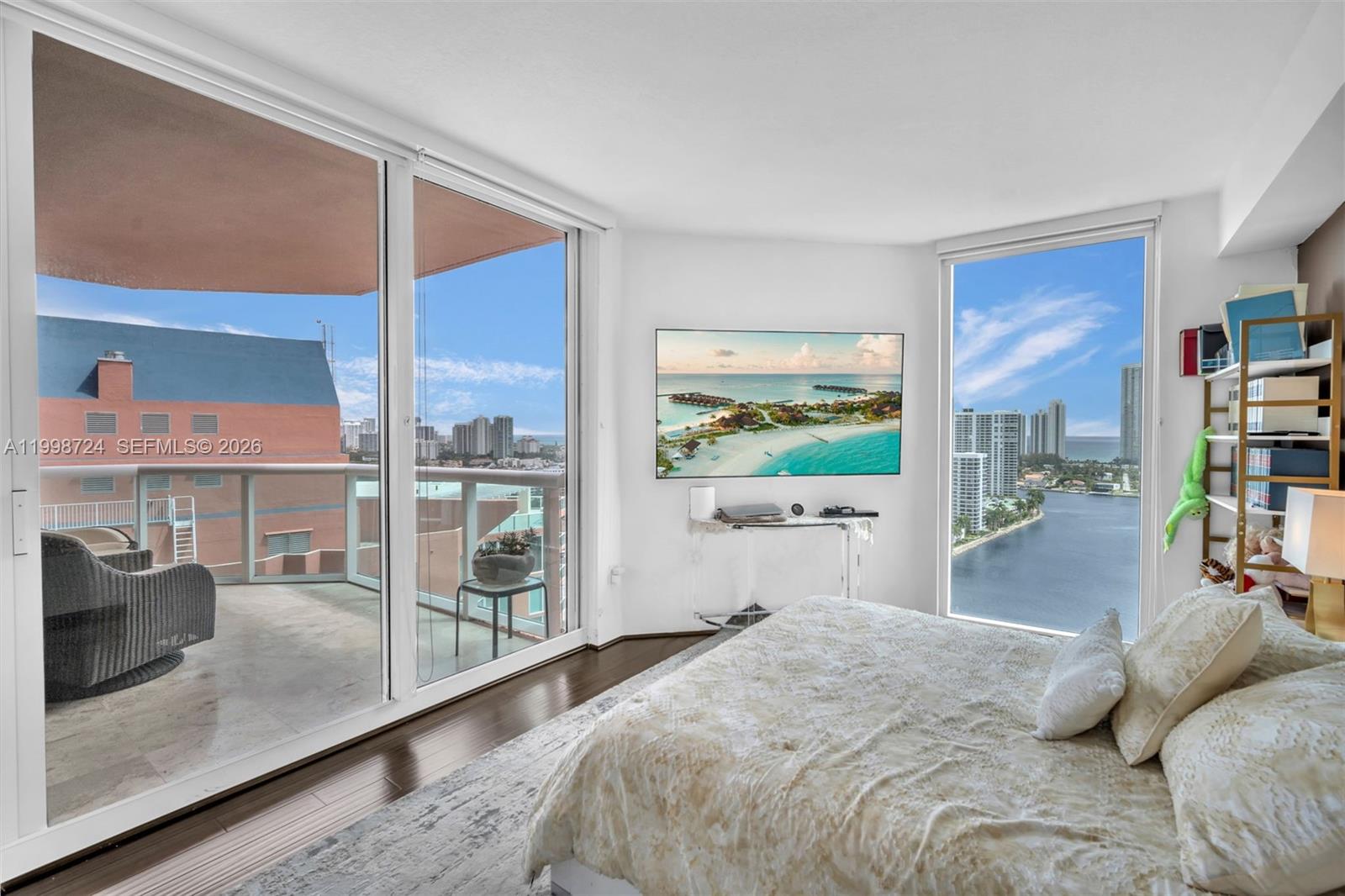 Photo of 3370 Hidden Bay Dr  #2407, Aventura, Florida, 33180 - 