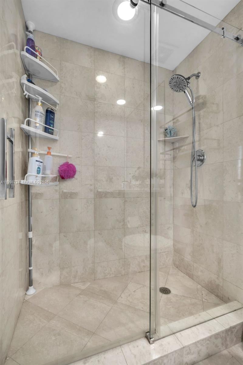 Photo of 3370 Hidden Bay Dr  #2407, Aventura, Florida, 33180 - 